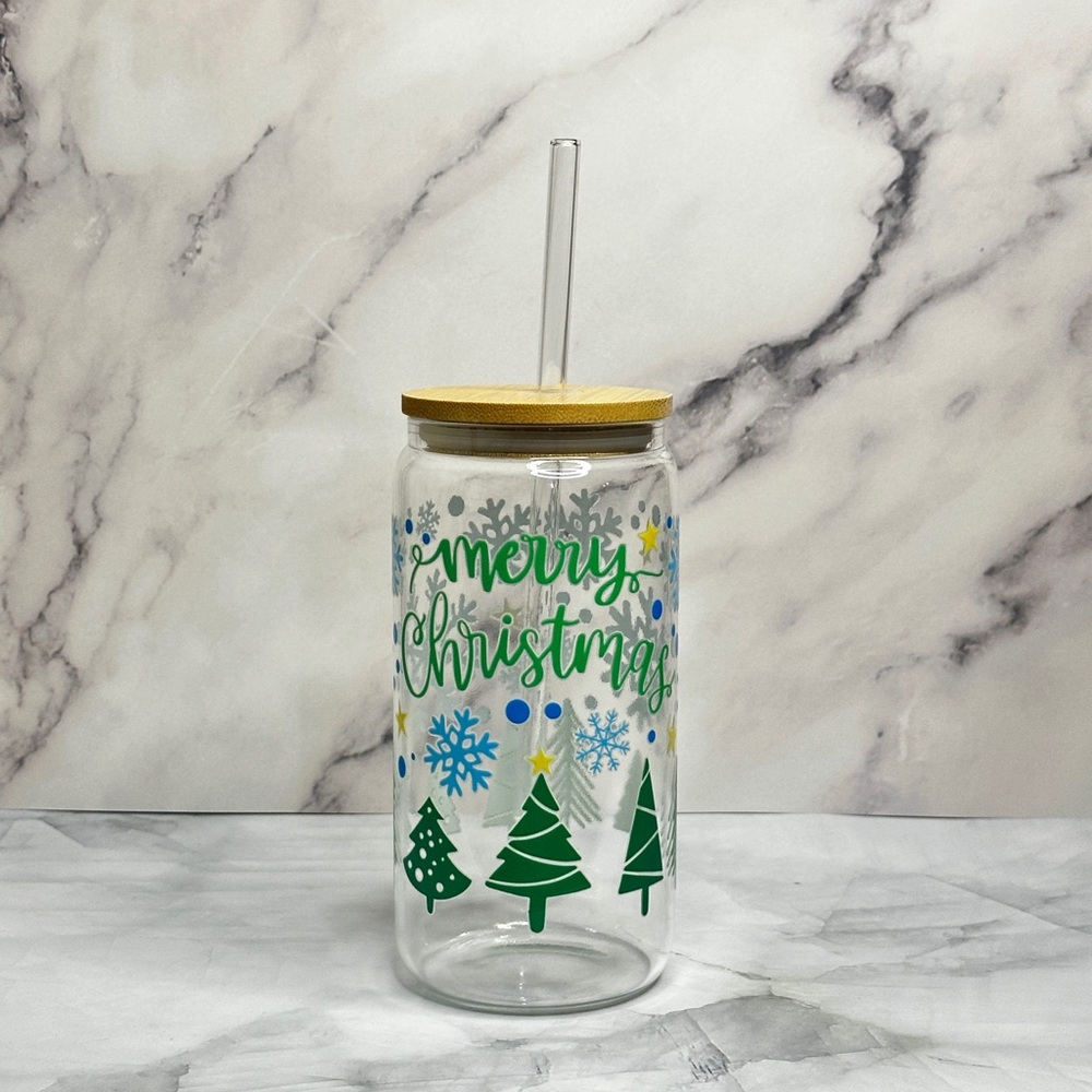 Holiday Glass Tumbler with Straw - Snowflakes